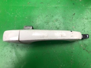 Ручка двері зовнішня задн. прав. DODGE JOURNEY 08-20