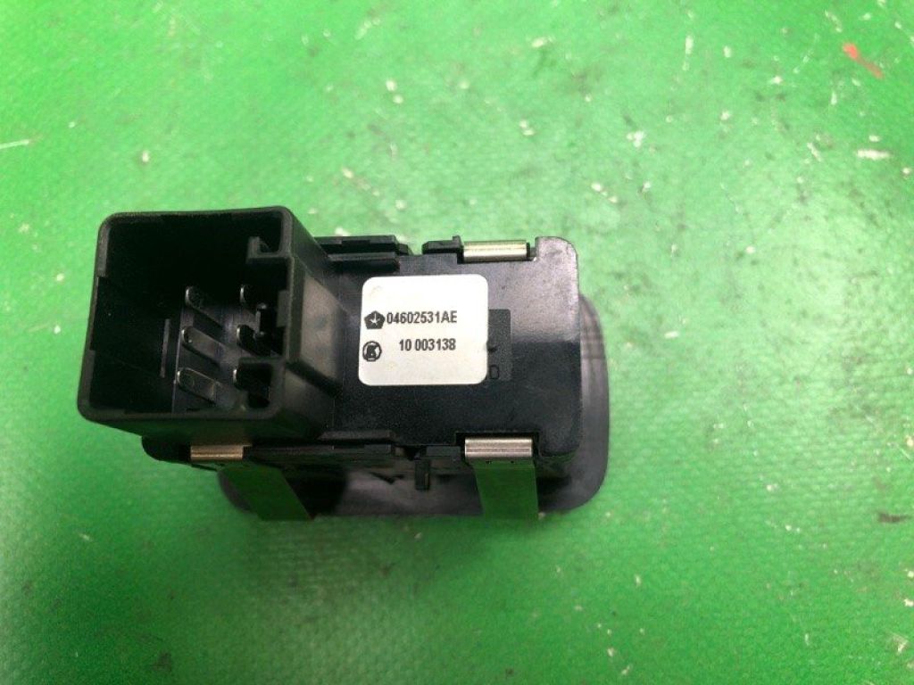 4602531AF | Кнопка склопідіймача DODGE JOURNEY 08-20 - Фото 3