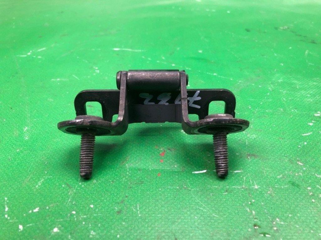 5074292AD | Петля кришки багажника задн. DODGE JOURNEY 08-20