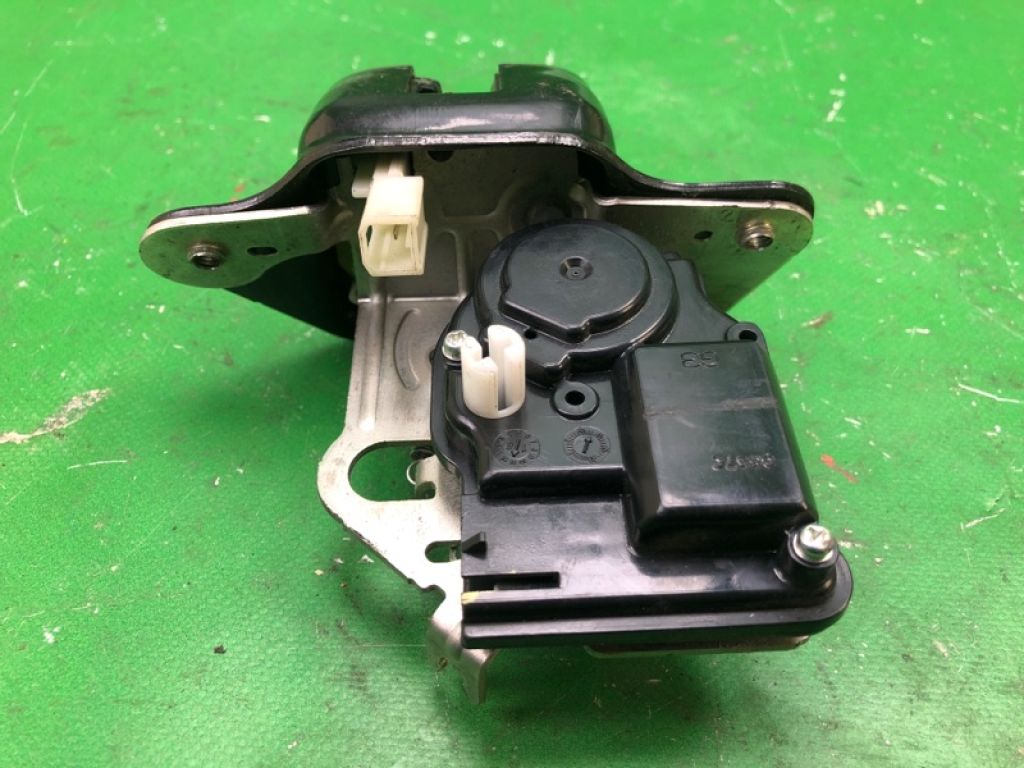 4589243AC | Замок кришки багажника DODGE JOURNEY 08-20 - Фото 3