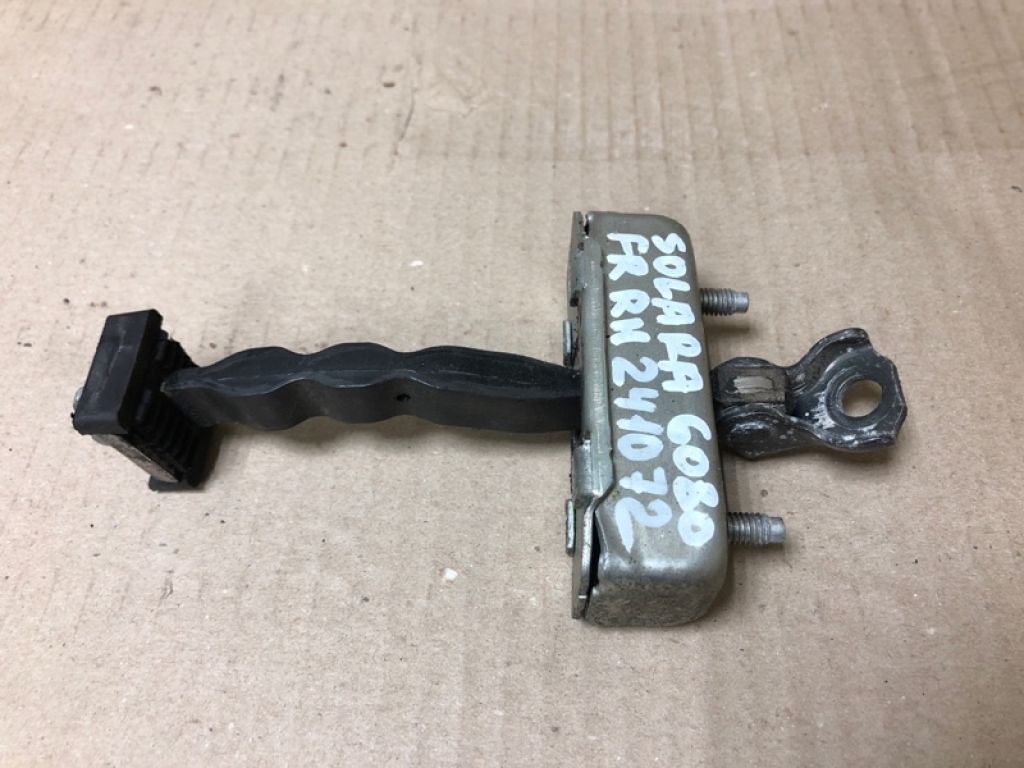 68610-AA041 | Ограничитель двери передн. прав. TOYOTA SOLARA 03-09