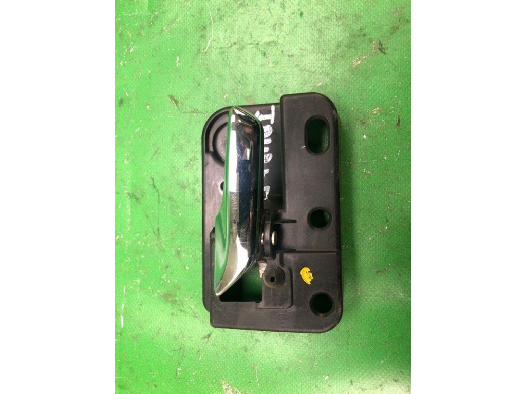 68043747AA | Ручка двери внутренняя задн. лев. DODGE JOURNEY 08-20