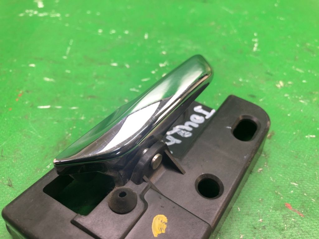 68043747AA | Ручка двери внутренняя задн. лев. DODGE JOURNEY 08-20 - Фото 2