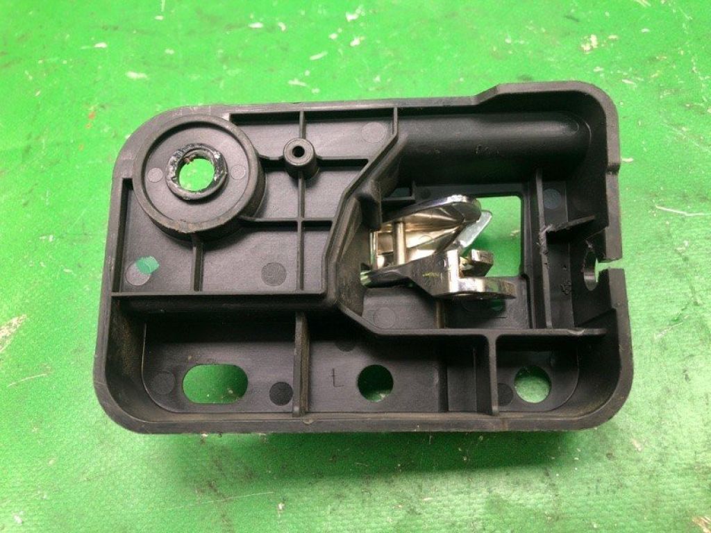 68043747AA | Ручка двери внутренняя задн. лев. DODGE JOURNEY 08-20 - Фото 3