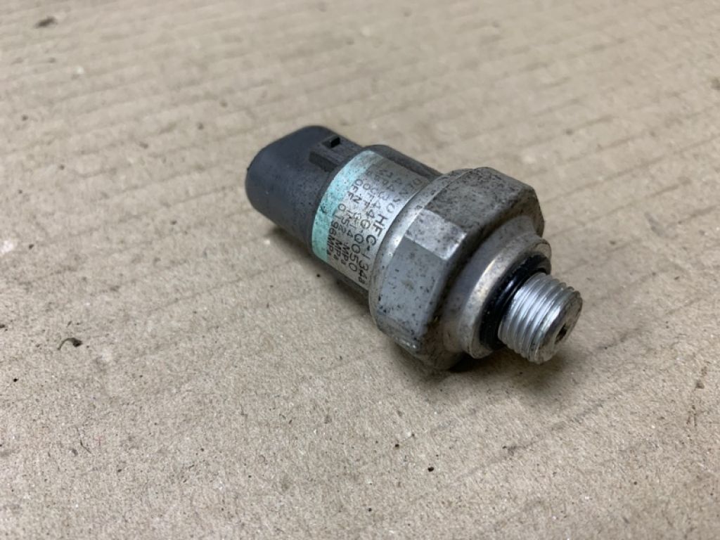 88645-08010 | Датчик давления кондиционера TOYOTA CAMRY 30 02-06 - Фото 3