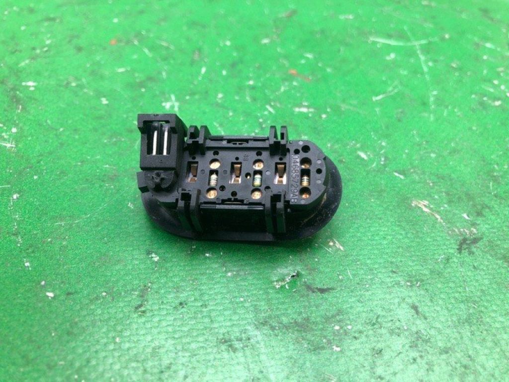 4685729AB | Кнопки на руль лев. DODGE JOURNEY 08-20 - Фото 2