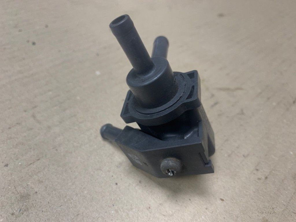 25860-0H050 | Клапан электромагнитный (вакуумный) TOYOTA CAMRY 30 02-06 - Фото 4