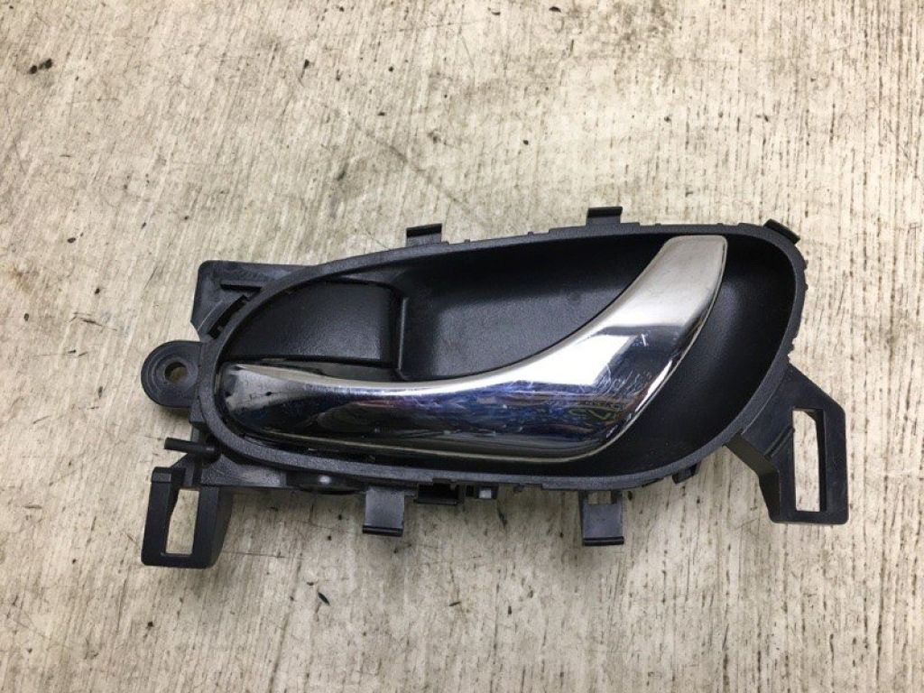 80671-5HA0A | Ручка дверей внутрішня задн. лів. NISSAN X-TRAIL/ROGUE T32 13-20