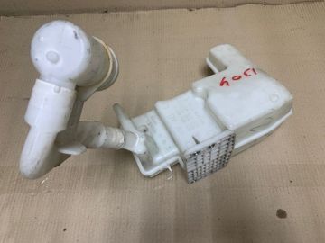 Бачок омивача VOLKSWAGEN JETTA USA 10-17