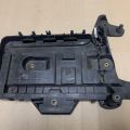 1KM 915 333 | Полиця акумулятора VOLKSWAGEN JETTA USA 10-17