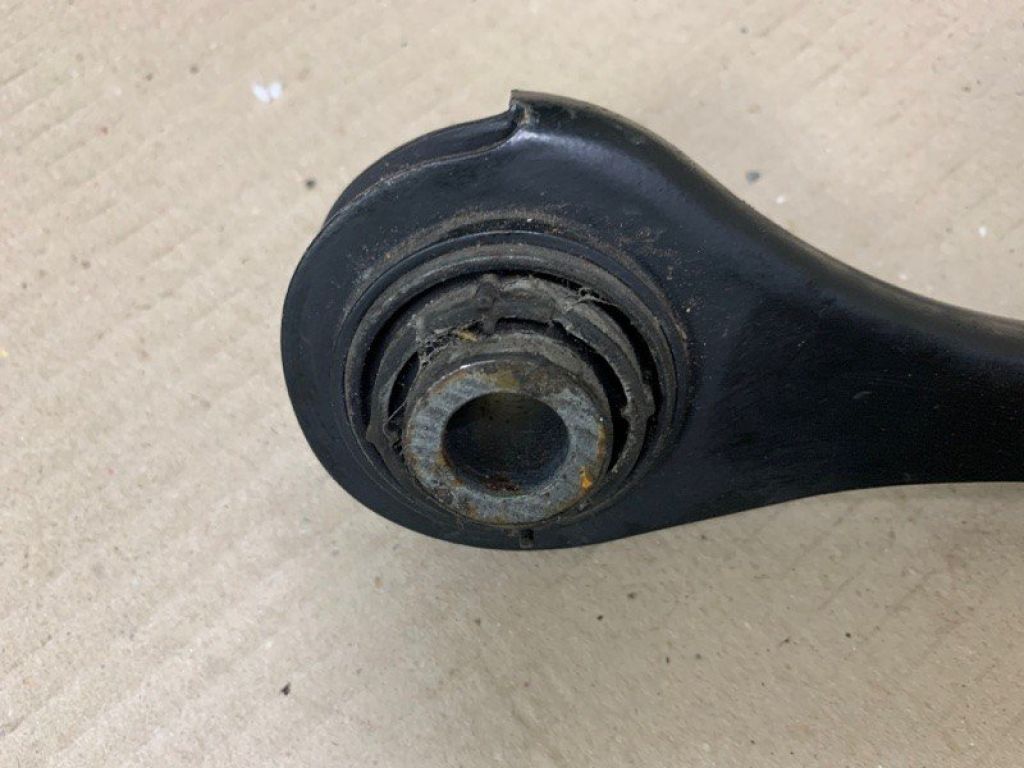 1K0 501 529 H | Важіль задньої підвіски нижній поперечний VOLKSWAGEN JETTA USA 10-17 - Фото 6