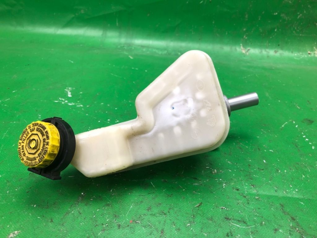 5175093AA | Главный тормозной цилиндр JEEP COMPASS 06-16 - Фото 2