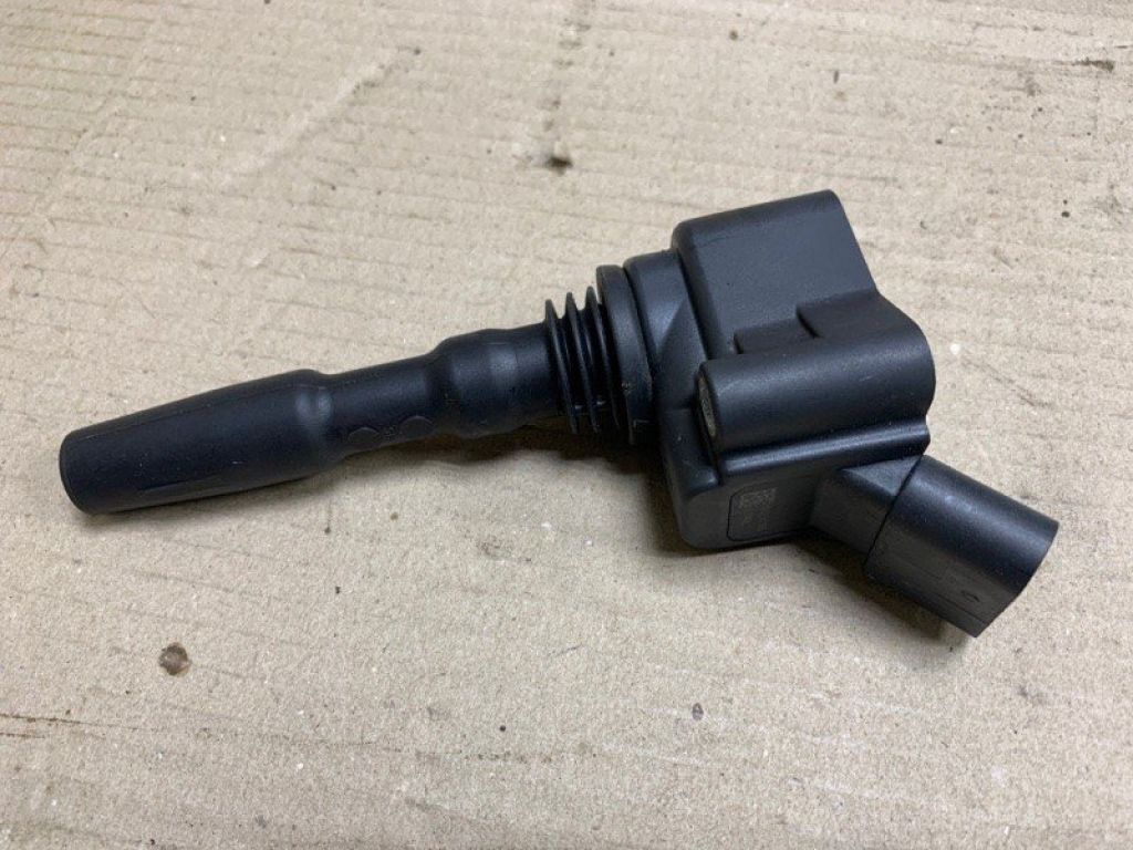 04E 905 110 K | Котушка запалювання VOLKSWAGEN JETTA USA 10-17