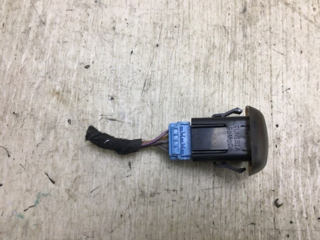 CV6Z-19E663-A | Датчик света FORD ESCAPE 12-19 - Фото 2