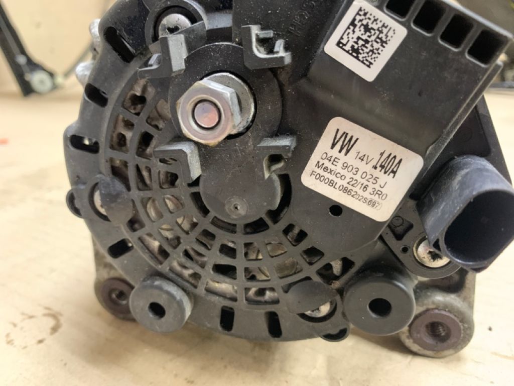 04E 903 025 J | Генератор VOLKSWAGEN JETTA USA 10-17 - Фото 7