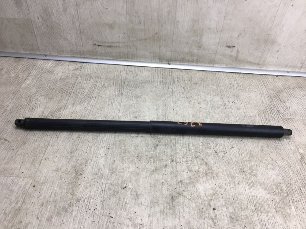 CJ5Z-78406A10-B | Амортизатор кришки багажника прав. FORD ESCAPE 12-19