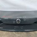 561 827 025 L | Кришка багажника VOLKSWAGEN PASSAT B8 14-
