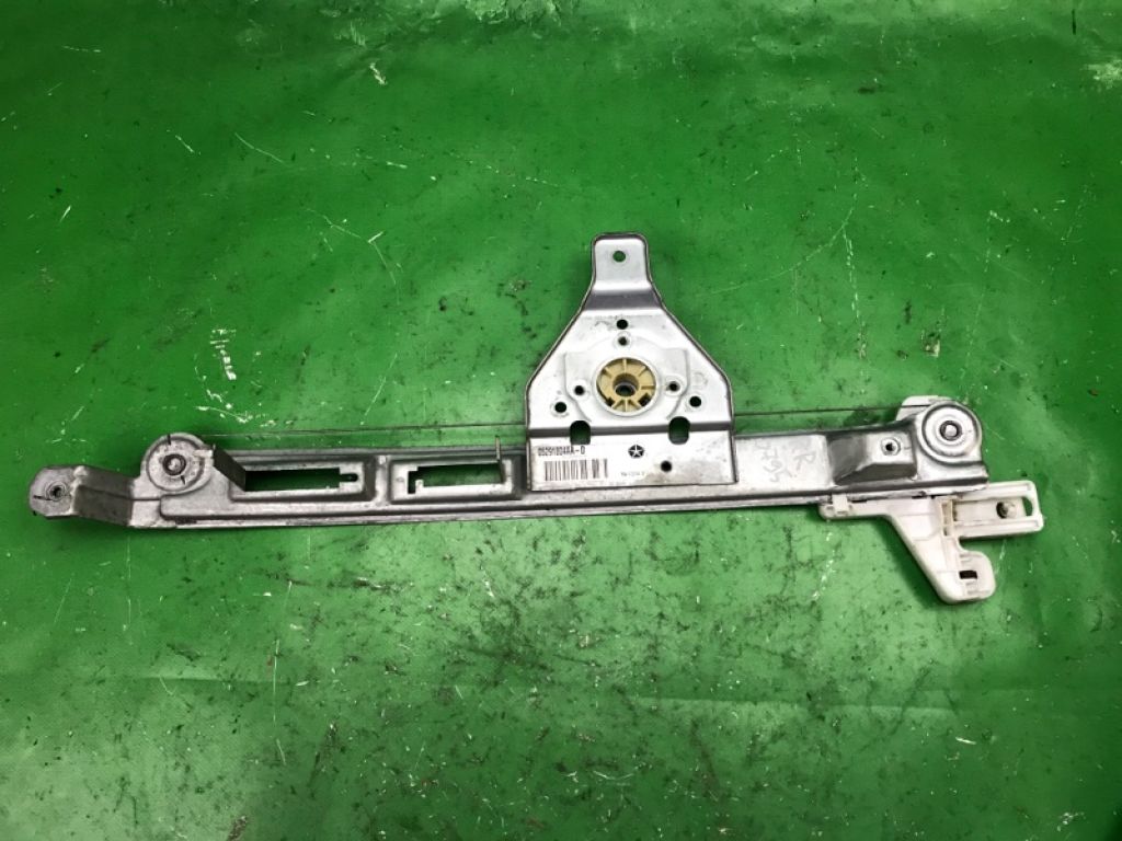 68002892AA | Склопідйомник задн. прав. JEEP PATRIOT 10-17