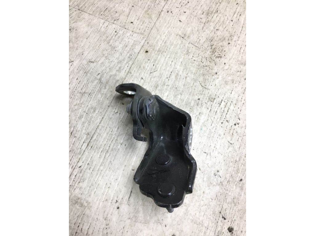 CJ5Z-7826811-A | Петля двері нижня задн. лів. FORD ESCAPE 12-19 - Фото 2