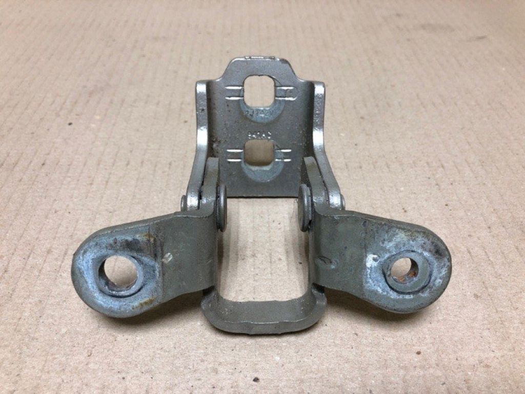 5067941AC | Петля двері верхня задн. лів. DODGE JOURNEY 08-20 - Фото 2