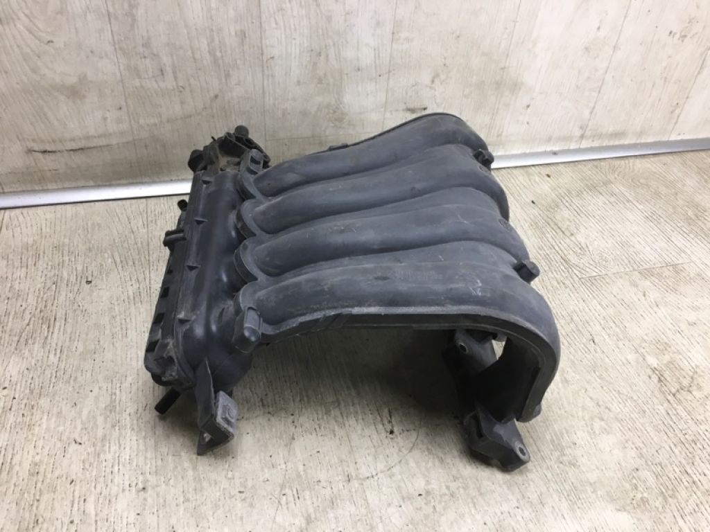 14001-ET00A | Колектор впускний NISSAN NV200 USA 13- - Фото 2