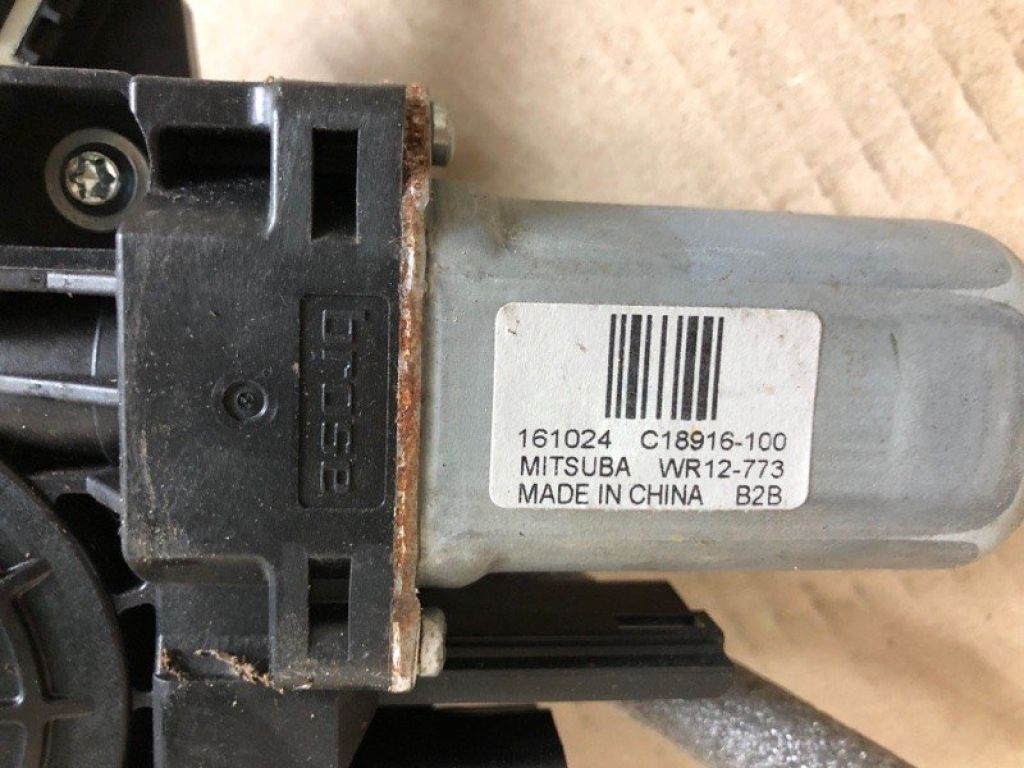 68227254AA | Стеклоподъемник передн. прав. JEEP CHEROKEE 14- - Фото 2