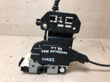 Замок двері задн. лів. JEEP CHEROKEE 14-