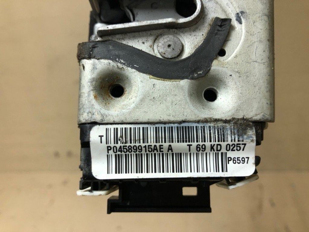 4589915AD | Замок двері задн. лів. JEEP CHEROKEE 14- - Фото 3