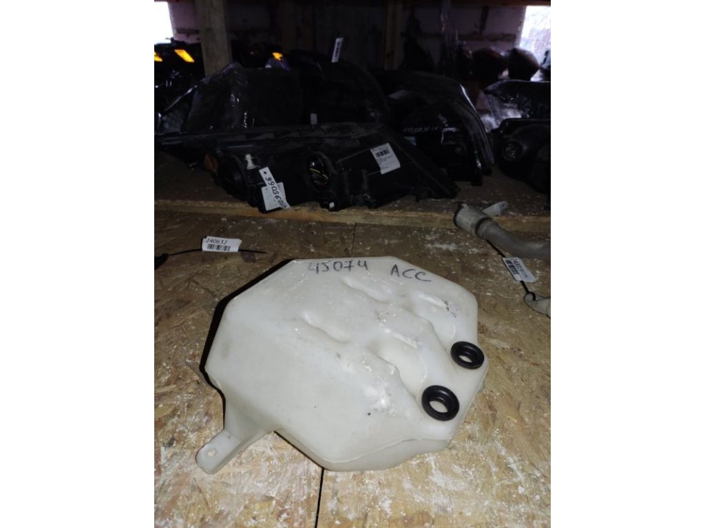 76840-SED-E01 | Бачок омивача HONDA ACCORD CL7 / TSX 03-08