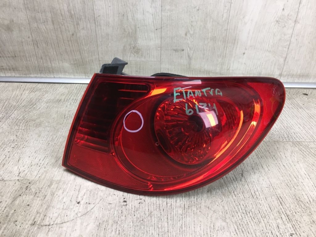 92402-2H050 | Фонарь наружный задн. прав. HYUNDAI ELANTRA HD 06-11