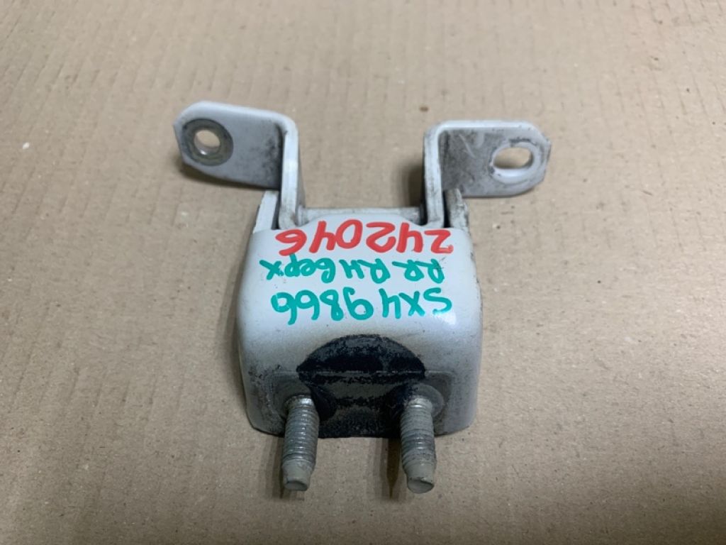 69410-63J00 | Петля двери верхняя задн. прав. SUZUKI SX4 06-13
