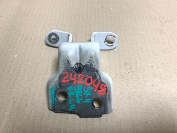 Петля двері нижня передн. лів. SUZUKI SX4 06-13