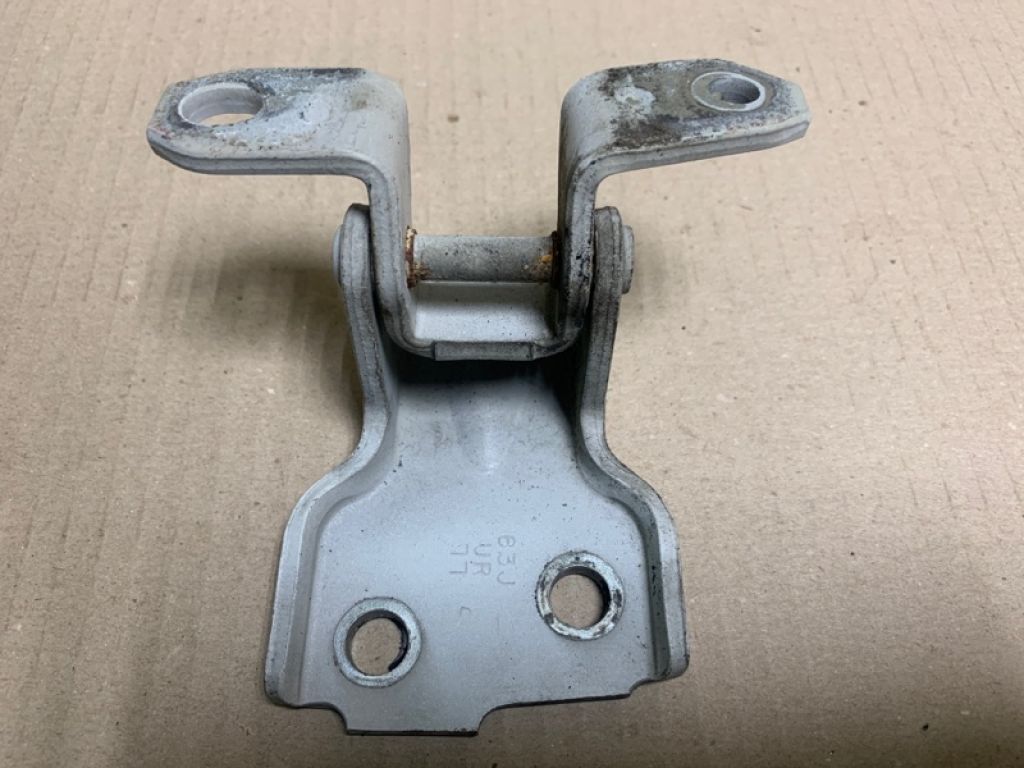 69310-63J00 | Петля двери нижняя передн. лев. SUZUKI SX4 06-13 - Фото 3