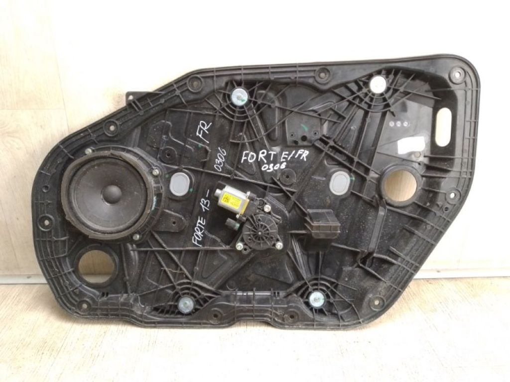 82402-A7011 | Склопідйомник передн. прав. KIA FORTE YD 12-