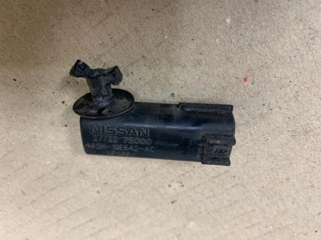 27722-7S000 | Датчик температуры наружного воздуха INFINITI QX56 / TITAN / ARMADA 04-16 - Фото 2