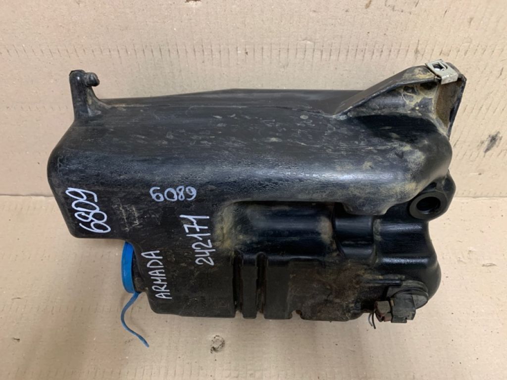 28910-7S000 | Бачок омывателя INFINITI QX56 / TITAN / ARMADA 04-16 - Фото 2