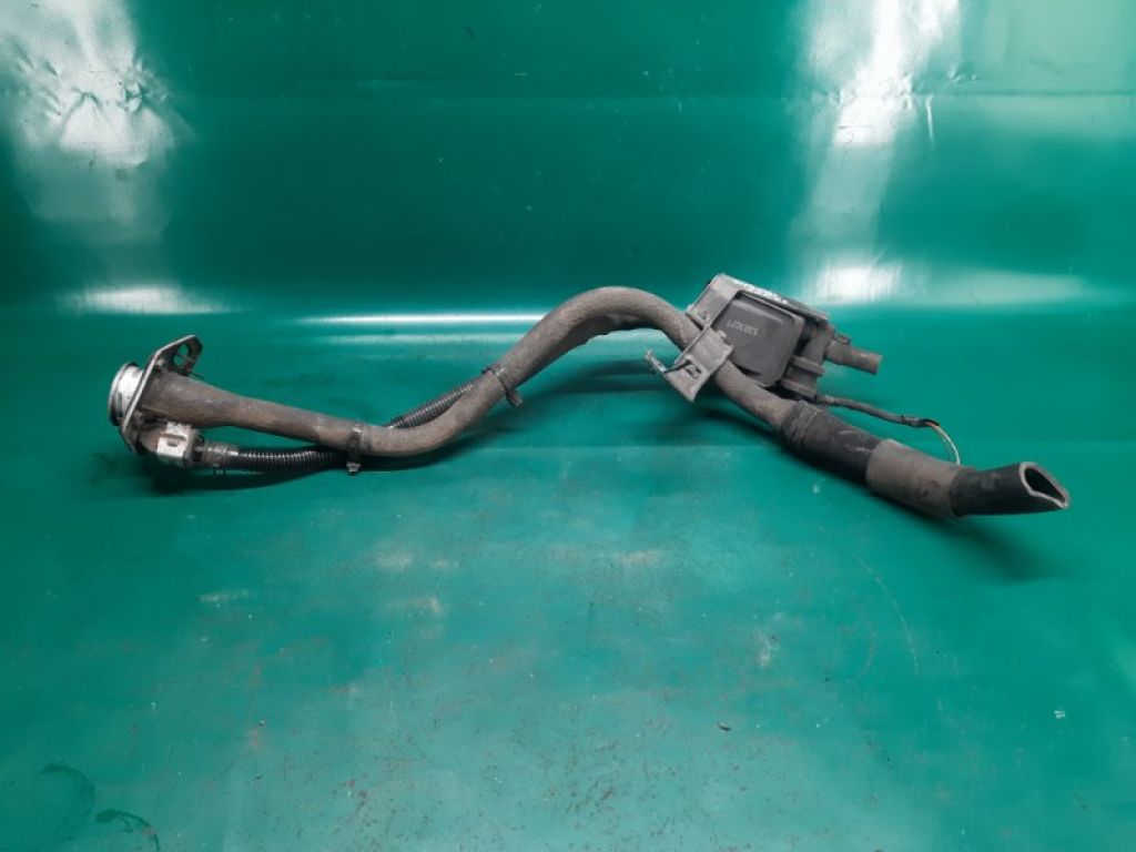31030-4R600 | Горловина топливного бака HYUNDAI SONATA YF 10-14