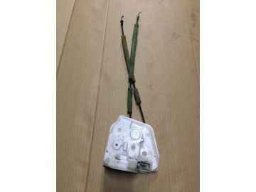 Замок двері задн. прав. MAZDA 3 BM 13-19