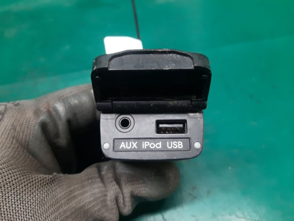 96120-3S500 | USB адаптер HYUNDAI SONATA YF 10-14