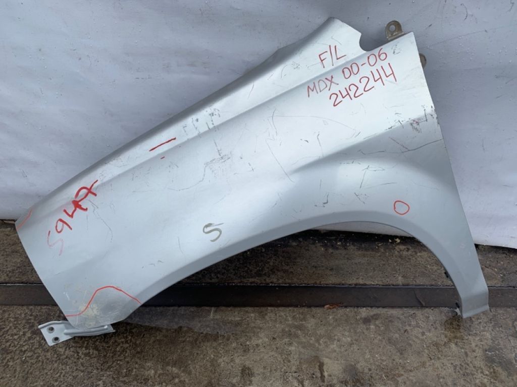 60261-S3V-A90ZZ | Крило переднє лів. ACURA MDX (YD1) 00-06