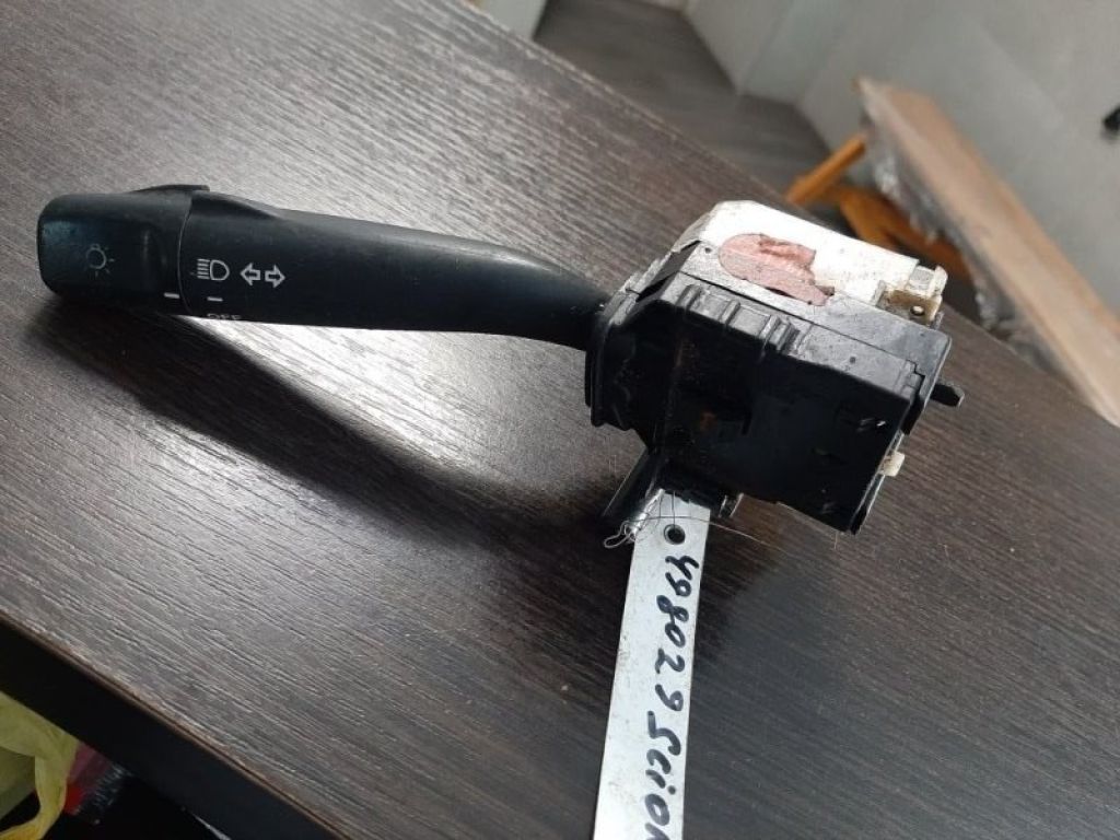 84140-20670 | Підрульовий перемикач лів. SCION TC 04-10