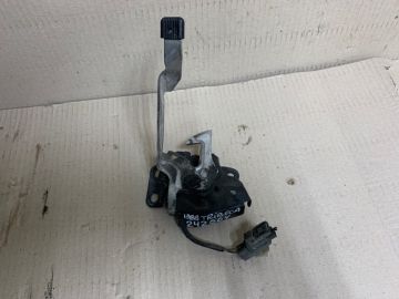 Замок капоту SUBARU TRIBECA B9 05-07
