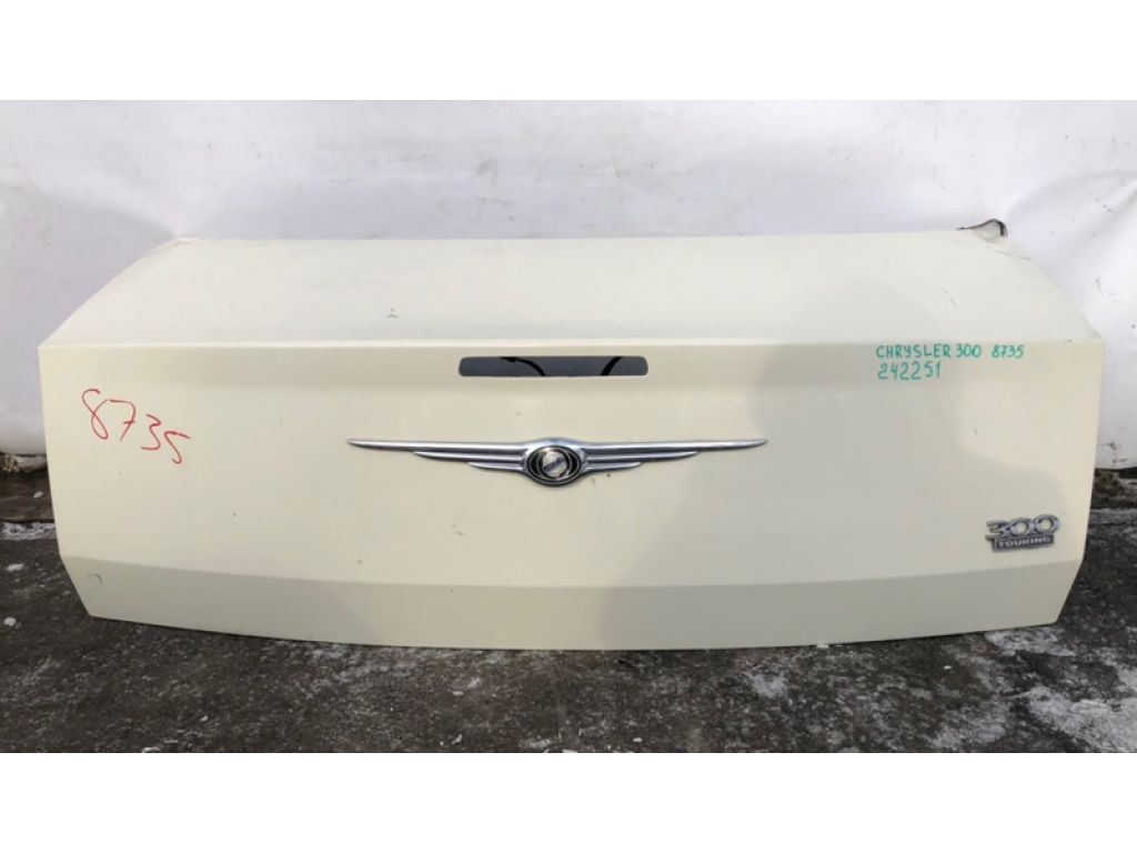 68040131AA | Кришка багажника CHRYSLER 300 04-10