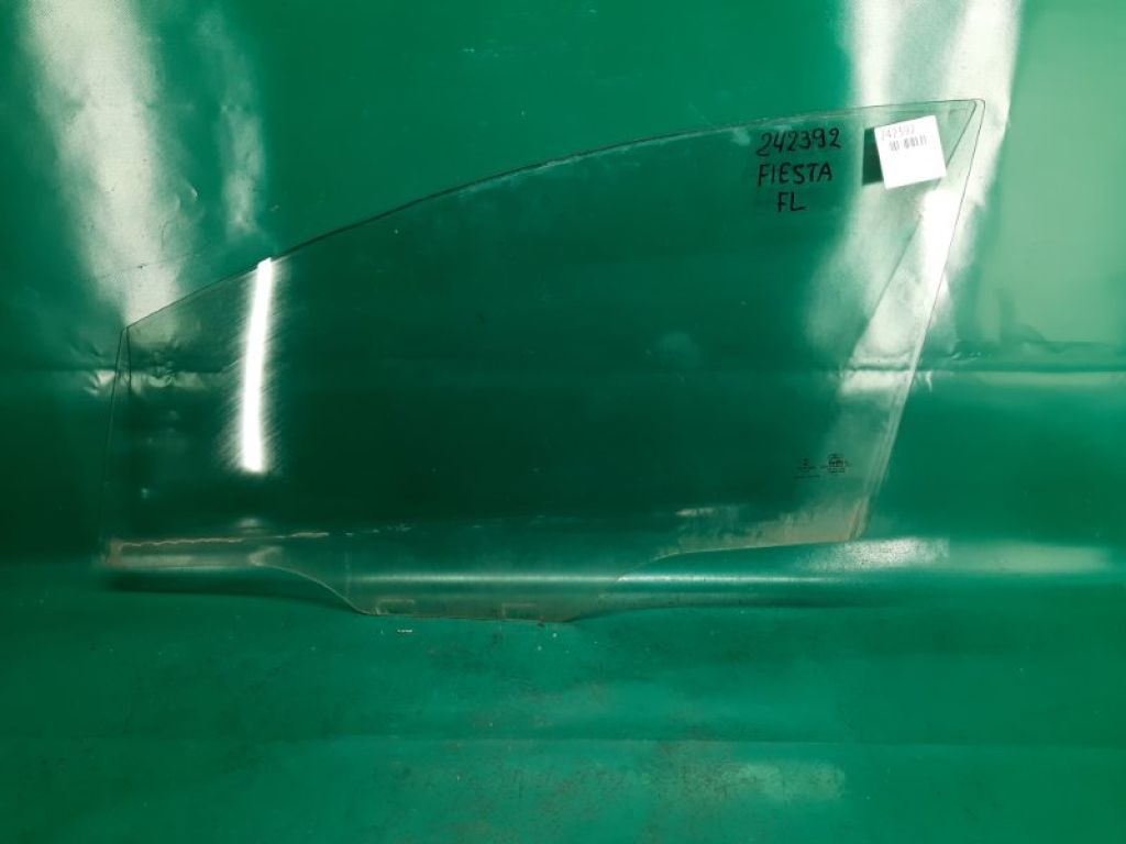 BE8Z-5421411-A | Скло дверей передн. лів. FORD FIESTA 08-17