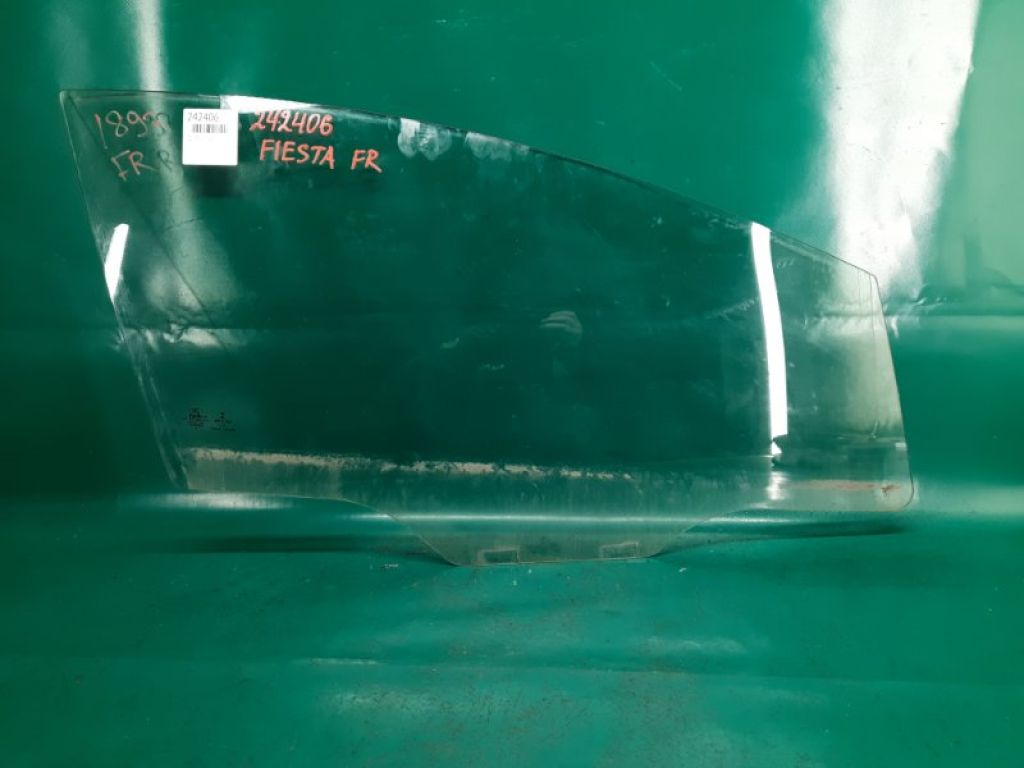 BE8Z-5421410-A | Стекло двери передн. прав. FORD FIESTA 08-17