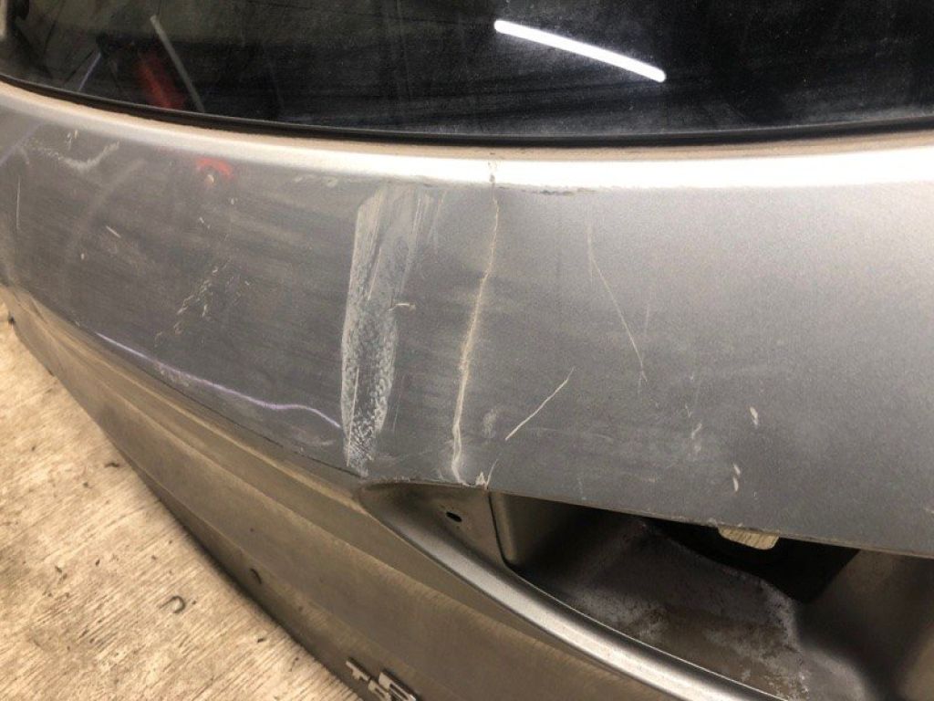60809XA04A9P | Кришка багажника SUBARU TRIBECA B9 05-07 - Фото 3