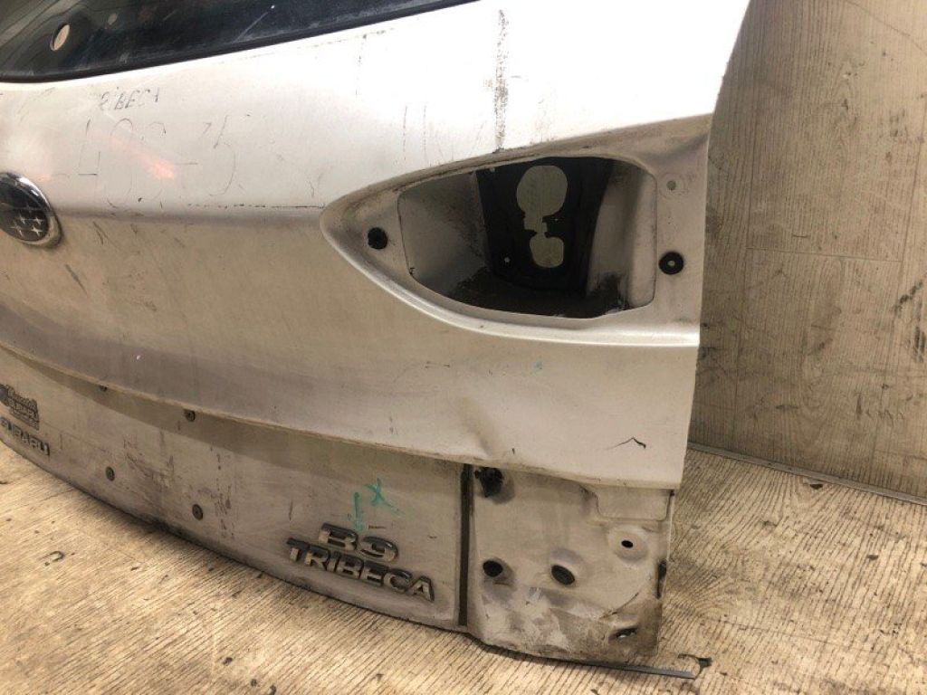 60809XA04A9P | Кришка багажника SUBARU TRIBECA B9 05-07 - Фото 2