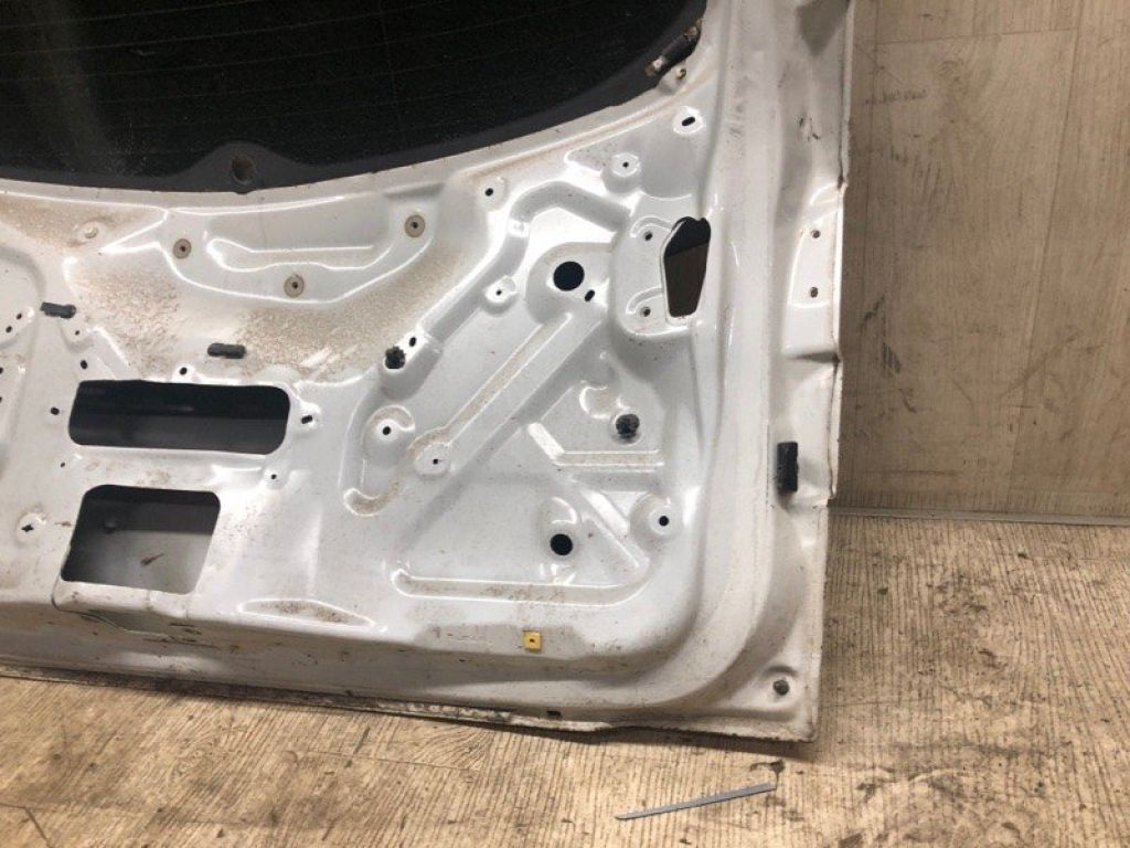60809XA04A9P | Кришка багажника SUBARU TRIBECA B9 05-07 - Фото 9
