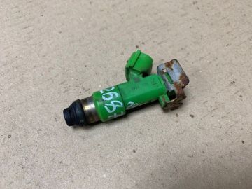 Форсунка паливна INFINITI G25/G35/G37/Q40 06-14