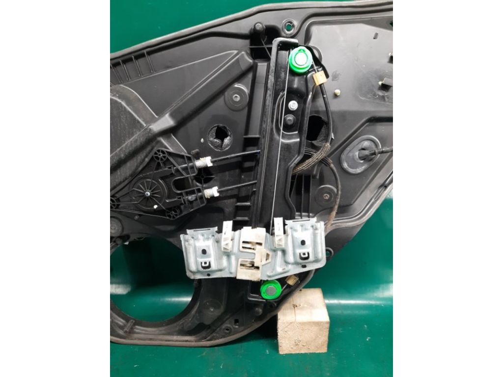 BE8Z-5427009-A | Стеклоподъемник задн. лев. FORD FIESTA 08-17 - Фото 5